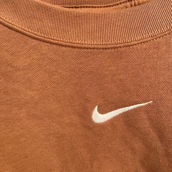 Light brown Nike Phoenix sweatshirt - Picture 5 of 10